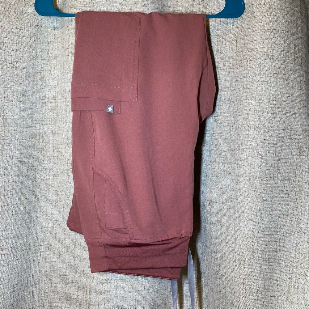 Figs scrub pants